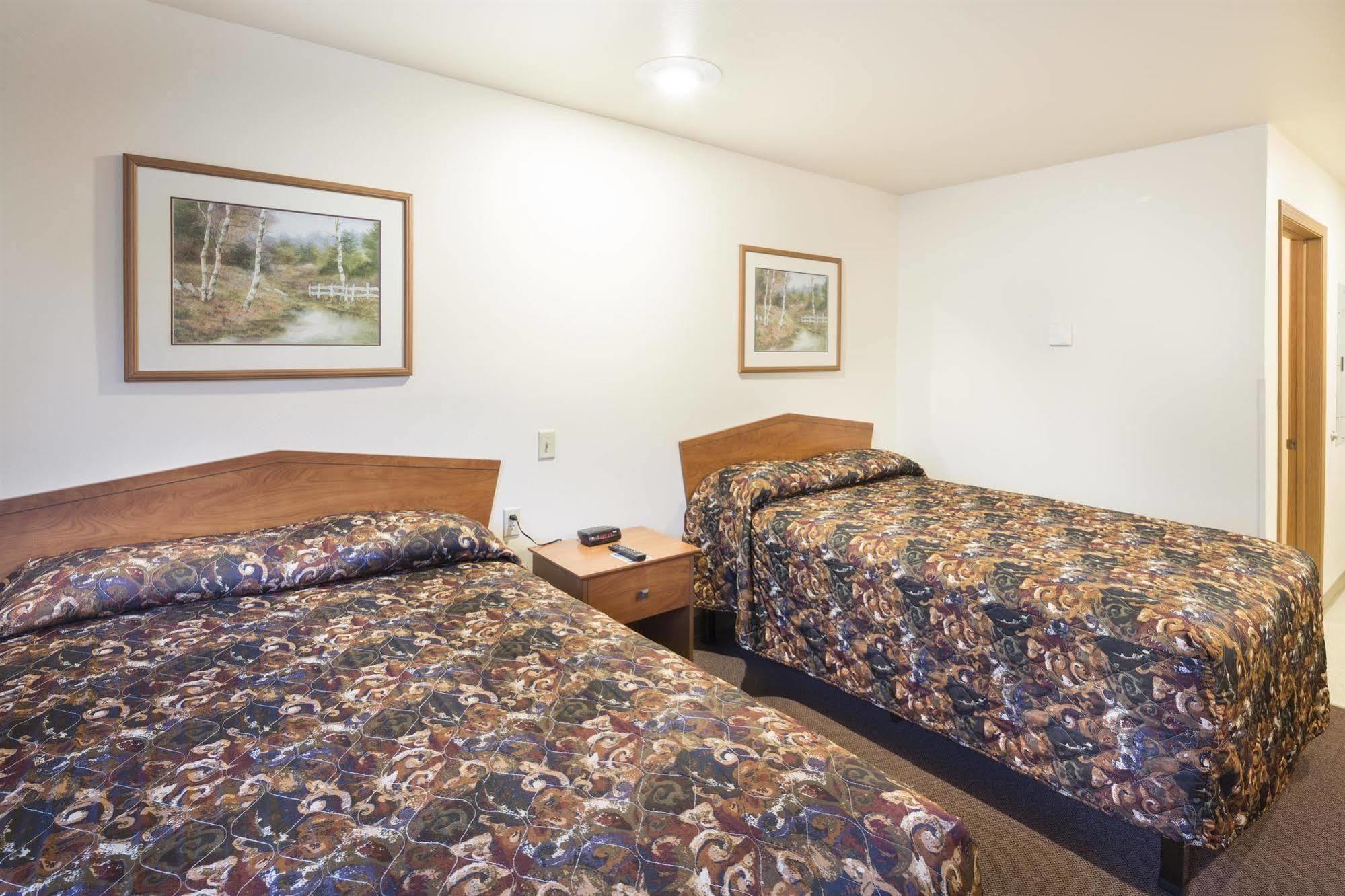 Extended Stay America Select Suites - Wichita - South Экстерьер фото